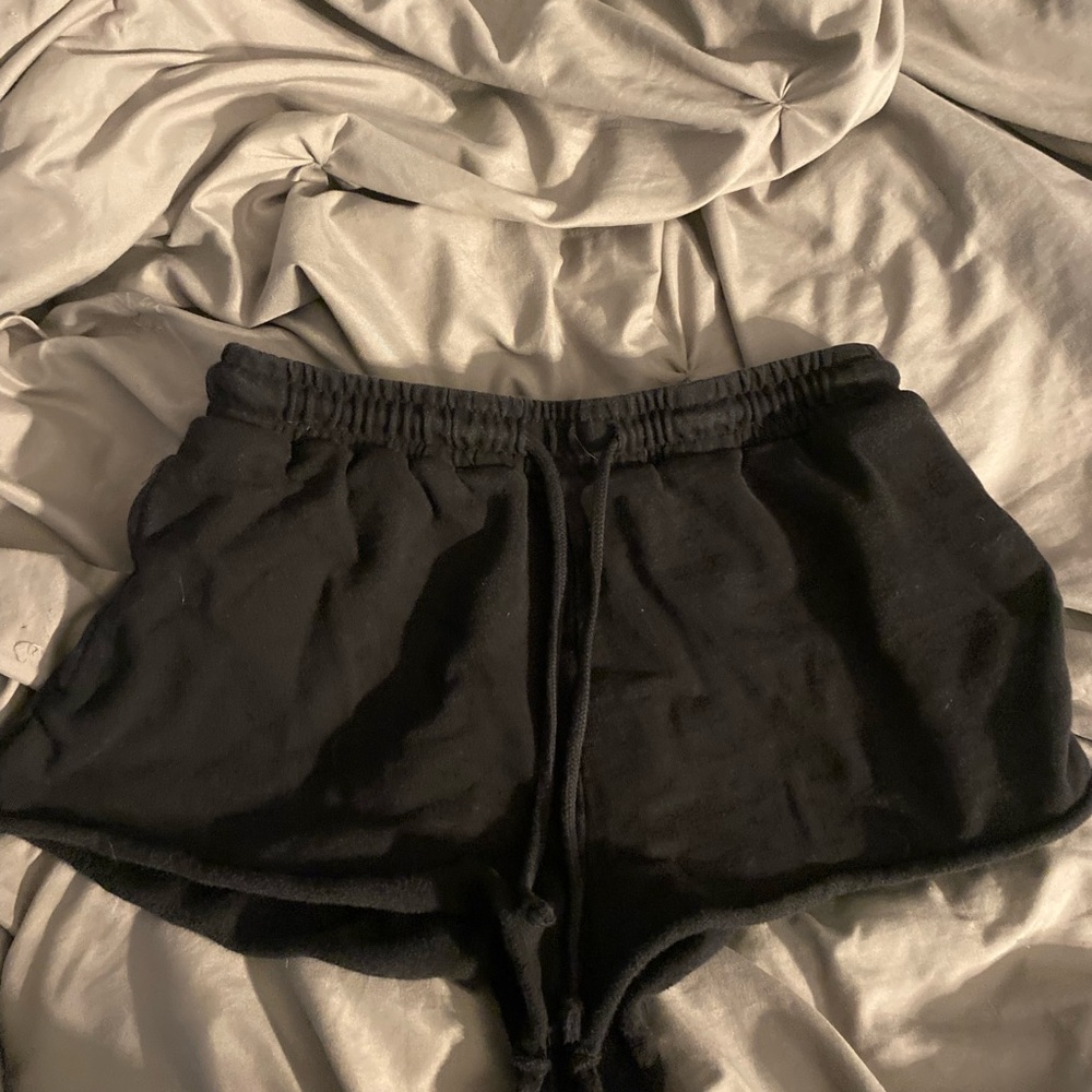 Black sweatshorts